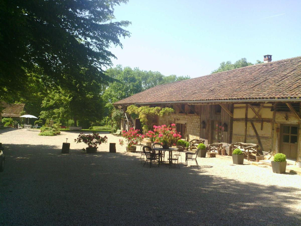 La Ferme De Marie Eugenie Bed and Breakfast Bruailles Εξωτερικό φωτογραφία